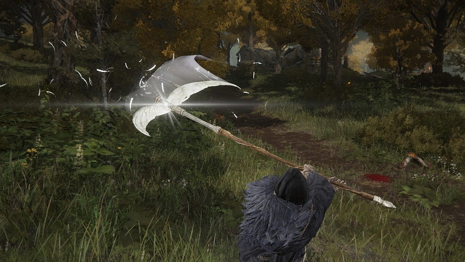 Tarnished using Angel's Wings weapon skill of Winged Scythe - the best Faith reaper in Elden Ring