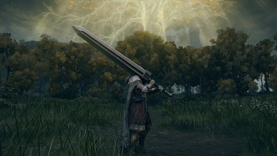 Tarnished wielding Gretsword - one of the best Strength armaments in the game